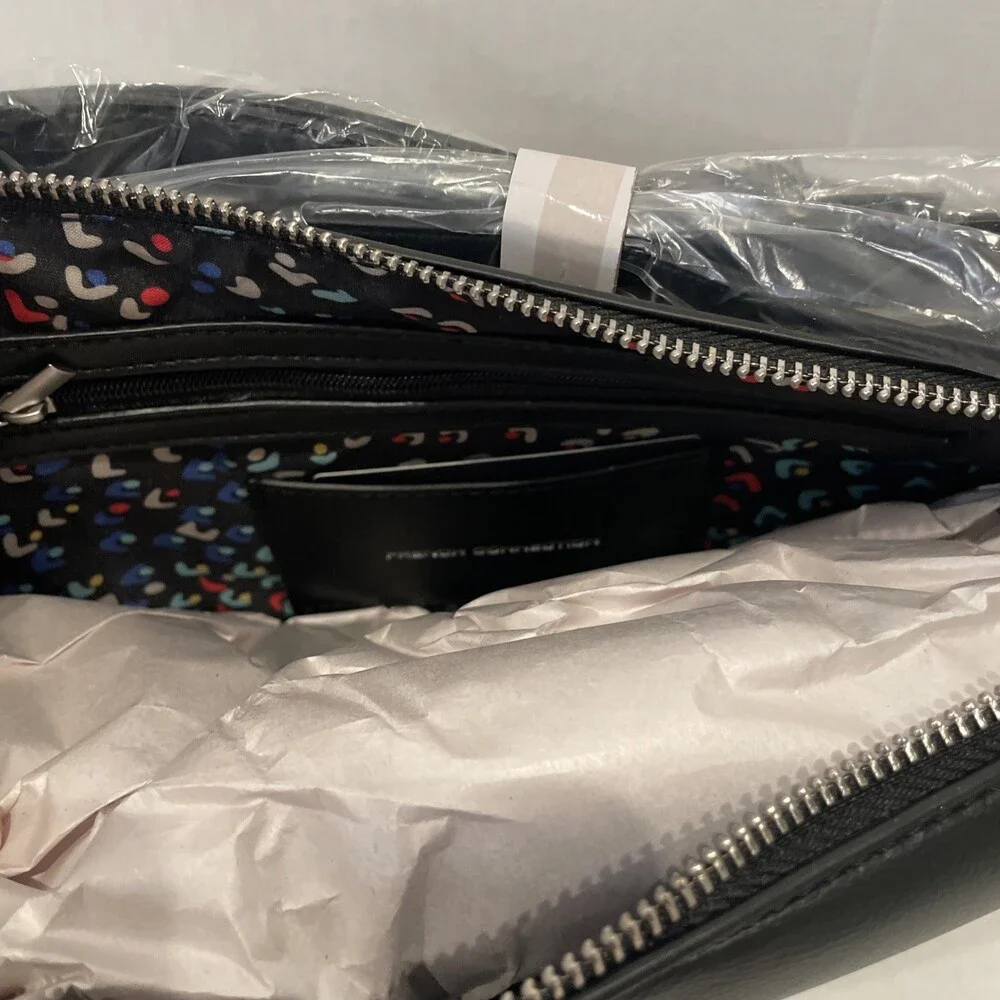 French Connection Clara Textured Crossbody Bag – Black NWT MSRP $98‎